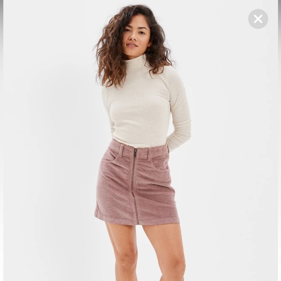 American Eagle corduroy mauve mini skirt size 12 - Picture 1 of 5